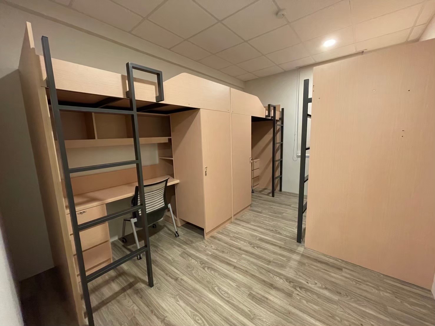 松濤四五館寢室1