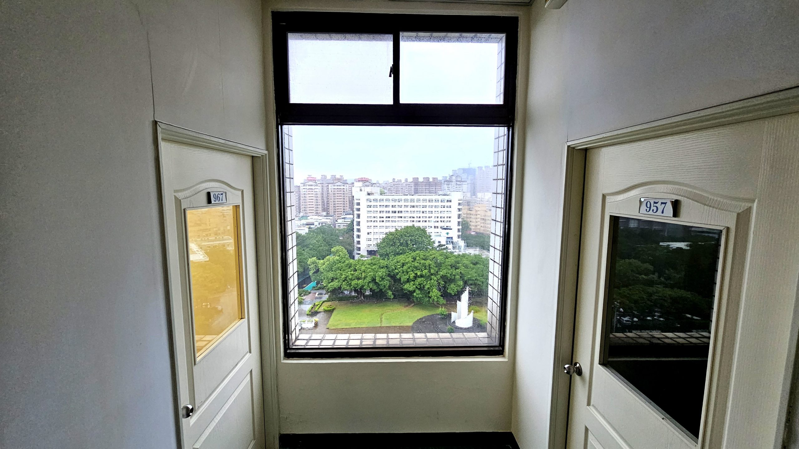 圖書館8樓研究小間